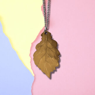 Collar hoja de avellano verde
