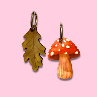 PENDIENTES HOJA DE ROBLE Y SETA